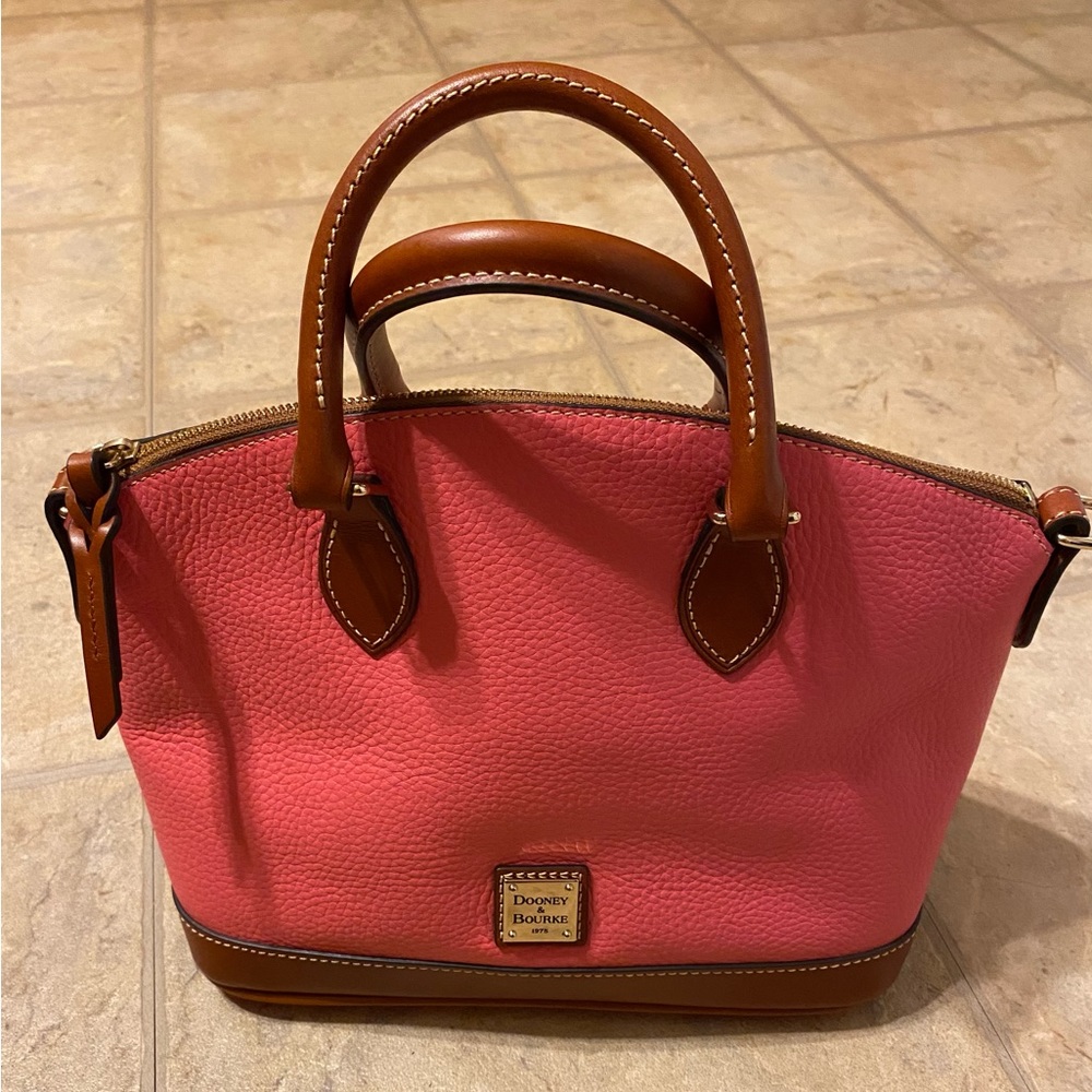 Dooney & Bourke purse